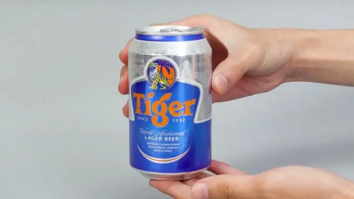 Bia Tiger Lager (Tiger Xanh - "Chú hổ" truyền thống)
